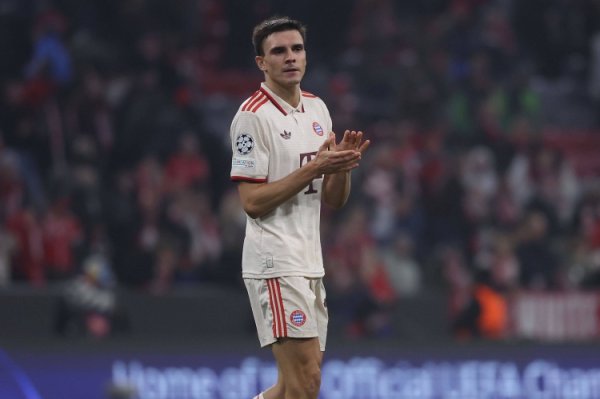 罗马诺：热刺初步商量租出帕利尼亚，接下来将与拜仁张开谈判