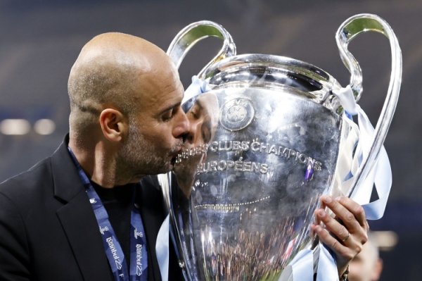 前英冠前卫：瓜迪奥拉毁了足球 当今所有这个词球队皆在学他后场倒脚