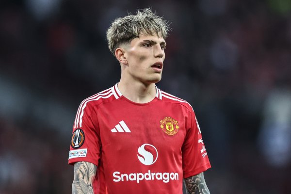 罗马诺：加纳乔但愿转会英超俱乐部，切尔西仍在热心他的情况