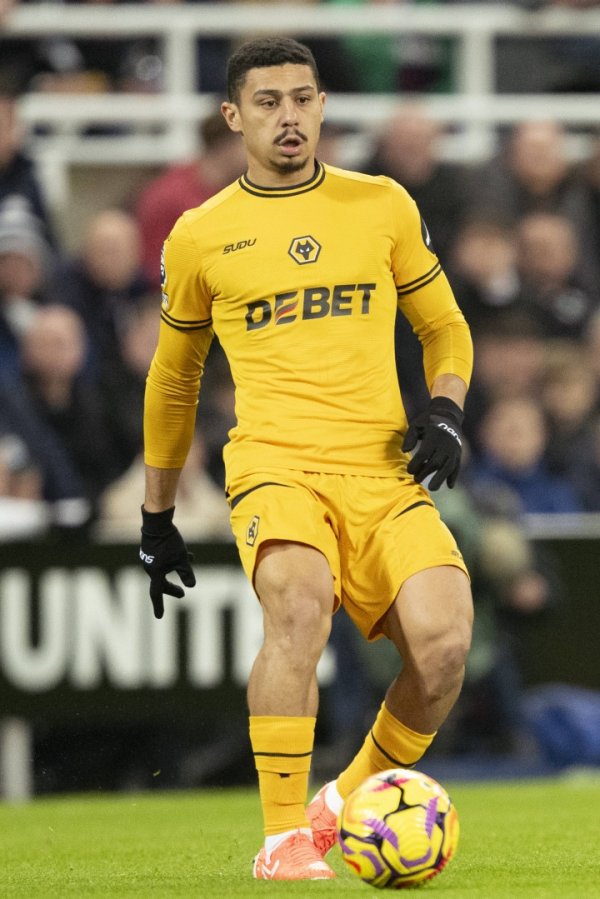 记者：尤文再次问价特林达德，但狼队强硬不卖&除非有猖獗的报价