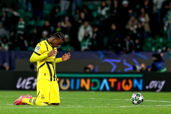 记者：多特预测将签楚克乌梅卡，球员从没讨论过莱比锡