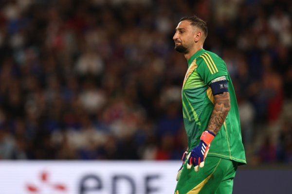 佩杜拉：曼城5月份就运转追求多纳鲁马，拜仁也可能提议报价