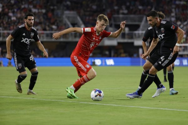 德太空：门兴再次抒发对万纳尔的趣味，但愿租出球员