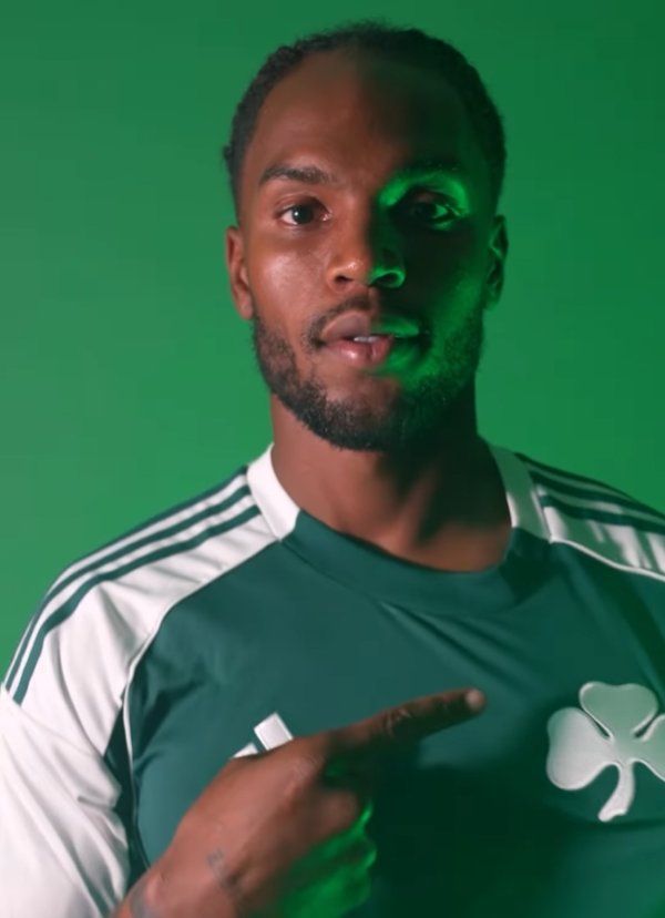 昔日金童身价300万！巴黎官方：28岁桑谢斯租赁加盟帕纳辛纳科斯