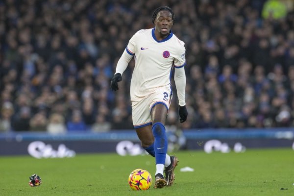 记者：伯恩茅斯不太可能签下迪萨西，A-希门尼斯的来去今天完成