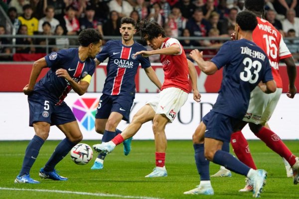 法甲-登贝莱替补立功 巴黎客场1-1兰斯连胜拆伙