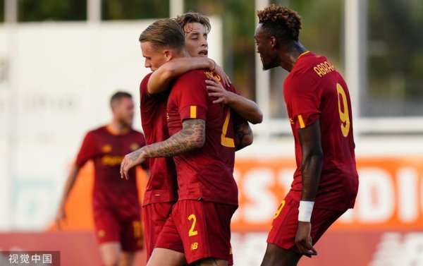 热身赛-卡斯多普造乌龙救主 罗马1-1客平法甲劲旅