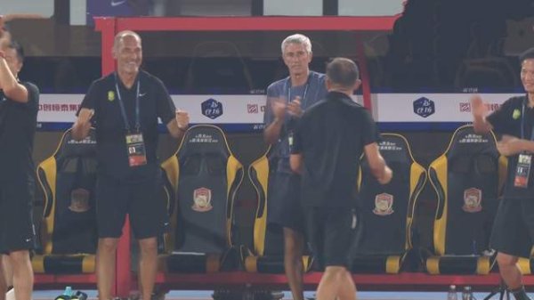 三连主后三连客，国安先拿河南试金 亚冠派替补够了 王刚位置相识