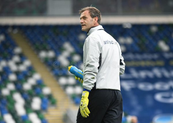 前曼联门将：我当初踢热刺造作额外抱怨 为曼联效能必须内心纷乱