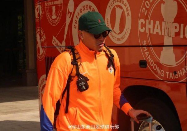 鲁申对决|泰山队10日兵发上海，12日晚8：00挑战申花