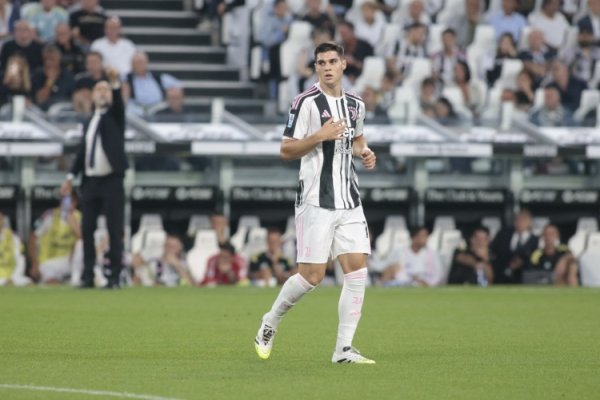 都体：阿季奇降生在电话门爆发那天，如今却在19岁时带给国米创伤