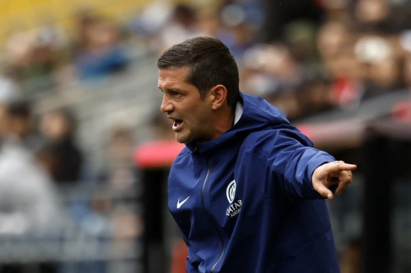 记者：都沃、奥西利奥和国米解释组今早在磨练场进行了万古分会议