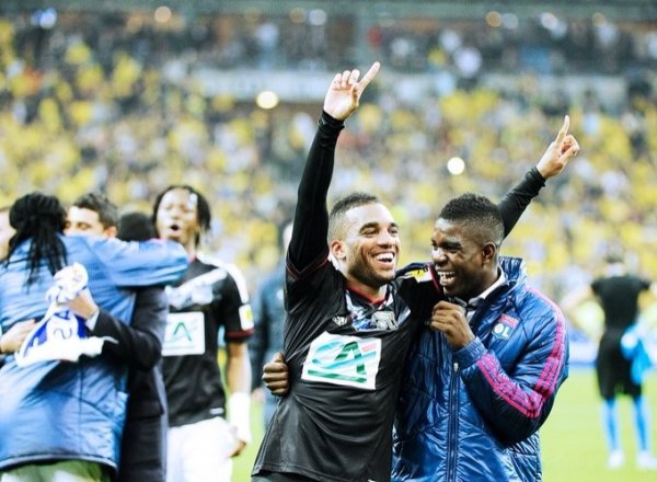 里昂请安乌姆蒂蒂：从青训营到天下杯冠军，你让咱们骄傲！