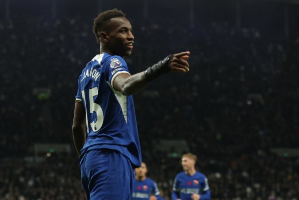 默森：不睬解切尔西放走杰克逊，他虽景象不雄厚但能让帕尔默更好