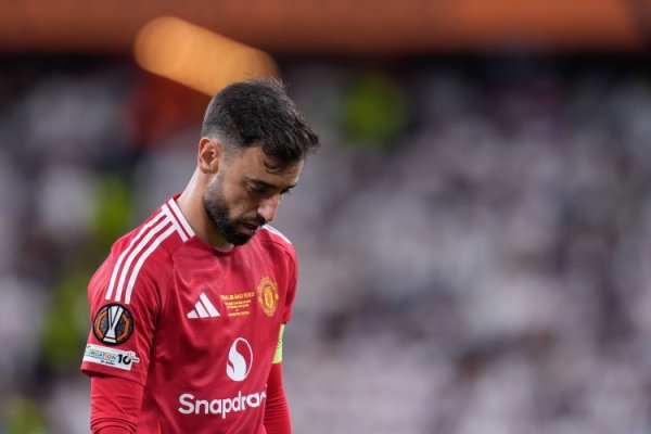 错失良机，B费本赛季英超2次罚丢点球，是其他通盘球员之和