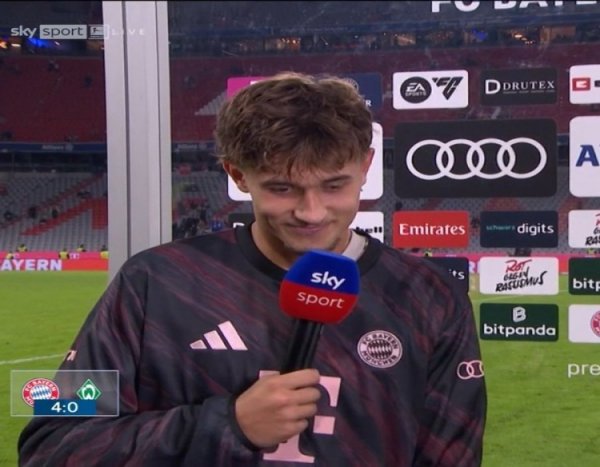 比朔夫：在拜仁踢球很简略享受 袭取穆勒的更衣室位子是一种荣誉