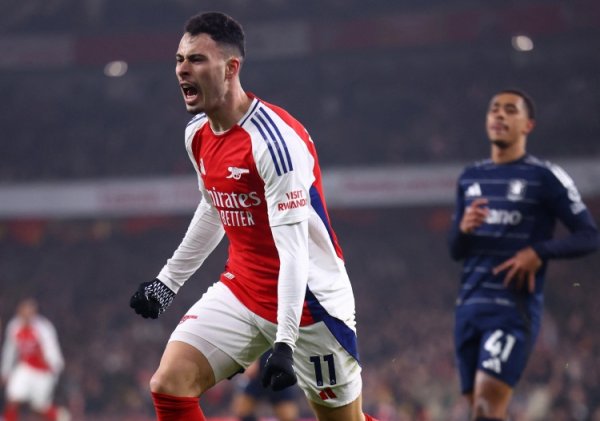 马丁内利继续两场欧冠获得进球，为生计初度作念到