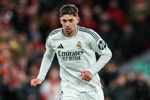 科贝电台：皇马不睬解媒体围绕巴尔韦德的炒作，他轮休是测度好的