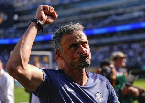 客场打败巴萨！罗腾：恩里克正一个接一个“碾压”其他欧洲解说