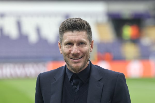 意媒：国米迎来利好音书，下轮欧冠敌手圣吉罗斯主帅被挖角