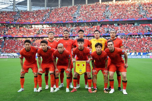 望望东说念主家...国足受选帅尚无遵守等要素影响，10月窗口未组织集训