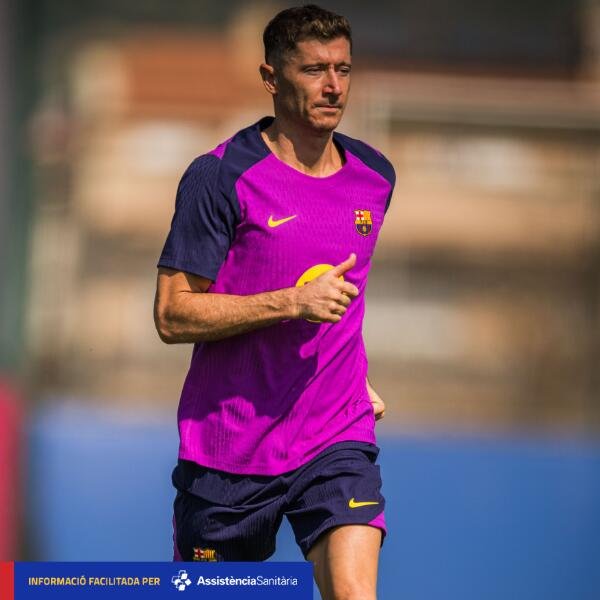 又伤1东说念主！官方：莱万左大腿股二头肌肌肉扯破，展望伤缺4-6周