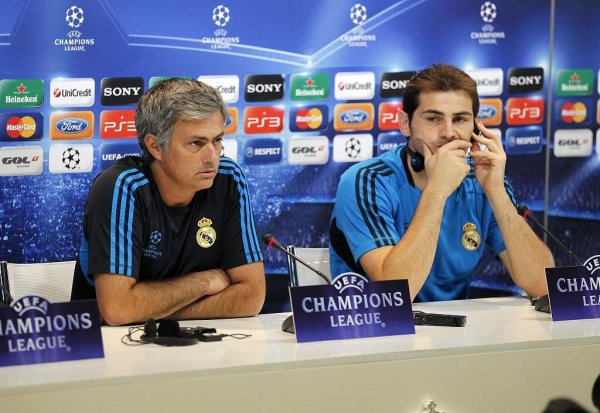 卡西谈穆帅：如同看待20年前的恋东谈主，情绪早已不同怨尤已九霄