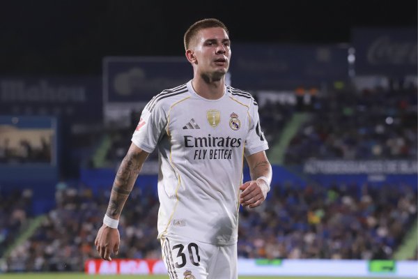 11场1球！马卡：马斯坦托诺总结本质，他对尤文巴萨累计仅上6分钟