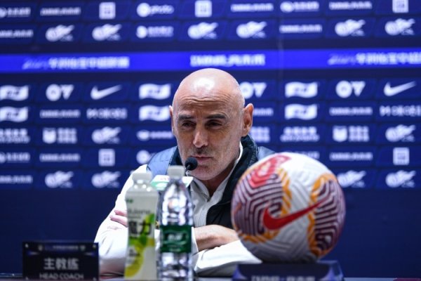 穆斯卡特：已将通盘提神力转向亚冠，咱们急需追分才有可能出线