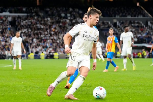 皇马旧将：居莱尔还需要愈加神勇，应以莫德里奇为学习榜样