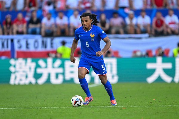 RMC：卡马文加和孔德未投入法国队合练，两东说念主仅仅进行单独磨真金不怕火