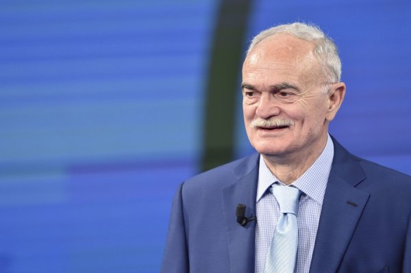 马佐拉：但愿劳塔罗为国米打进300球，他是真确的队长