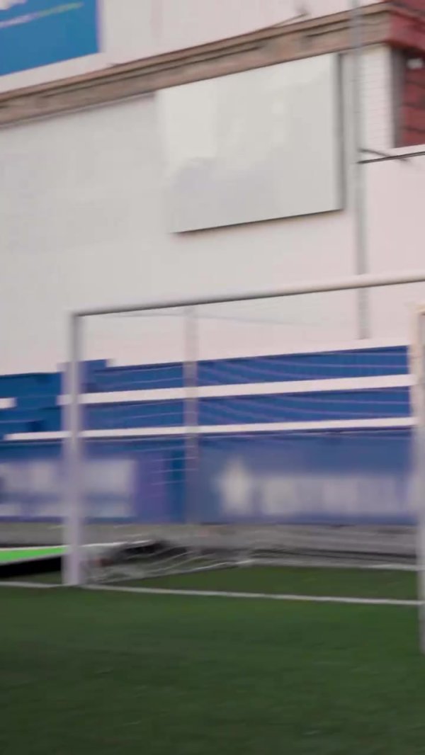 锋利！亚马尔社媒晒相连两次角球破门视频