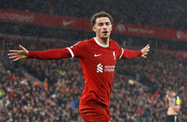 跟队：图赫尔展望近期将接洽柯蒂斯·琼斯，并示知入选国度队条款