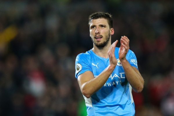 迪亚斯：要紧方推搡门将合理吗？淌若是限定那得允许咱们也这样作念