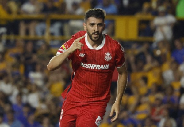 托卢卡前卫：C罗更动了葡萄牙足球历史，随时恭候国度队征召