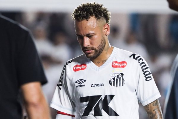 月薪70万欧！阿斯：桑托斯若保级奏效，才可能推动和内马尔的续约